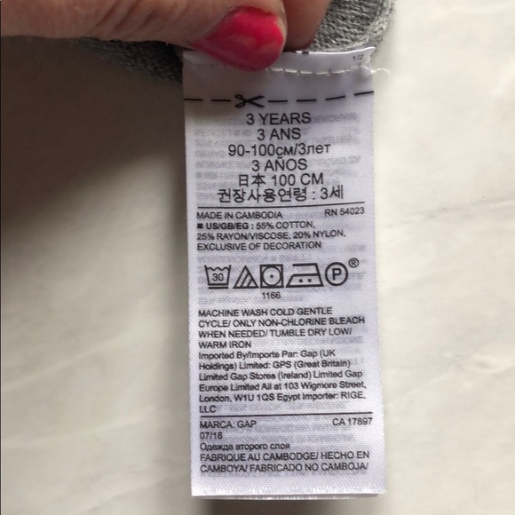 GAP Gray V-neck Sweater - Picture 4 of 4